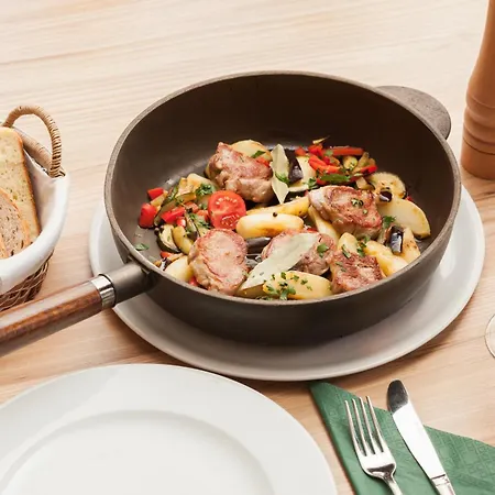 Gostilna In Picerija Harlekin 3*