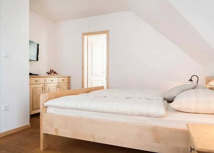 Gostilna In Picerija Harlekin Πανσιόν